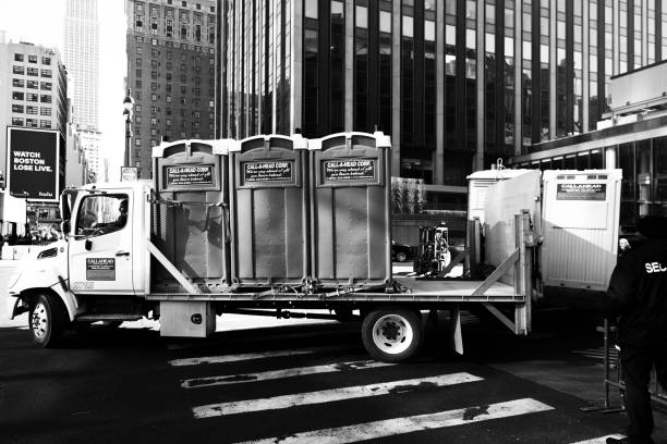 Best Best portable toilet rental  in Forest Lake, IL